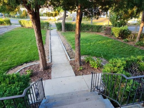 54 Coligni Ave, New Rochelle NY  10801-2505 exterior
