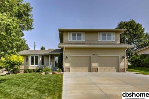 440 Chestnut St, Springfield NE  68059-5313 exterior
