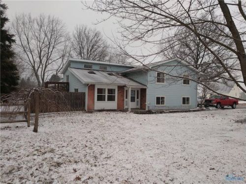 6448 Field Ave, Whitehouse, OH 43571-9190
