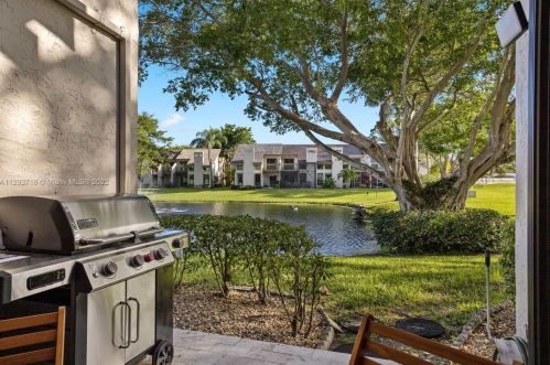 22841 Ironwedge Dr, Boca Raton, FL 33433-3824