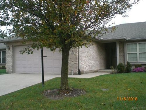 309 Kristina Lynn Pl, Englewood, OH 45322-2354