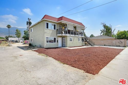 1064 48th St, San Bernardino, CA 92407-3433