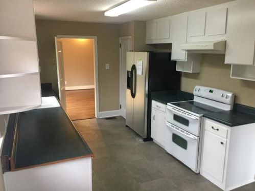 311 Harmon St, Lexington SC  29072-3529 exterior