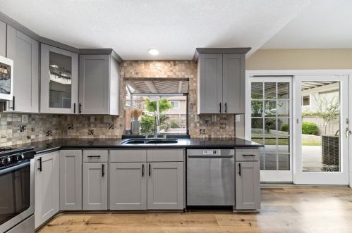 958 Alleghany Cir, San Dimas CA  91773-1582 exterior