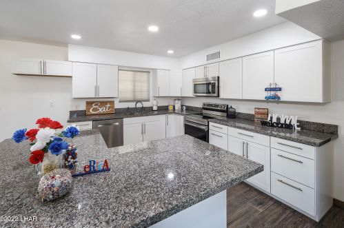 2490 Cisco Dr, Lake Havasu City, AZ 86403-5104