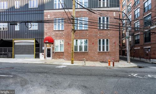 439 13th St, Philadelphia PA  19147-1142 exterior