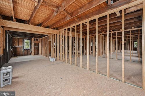 446 Billingsport Rd, West Deptford NJ  08066-2209 exterior