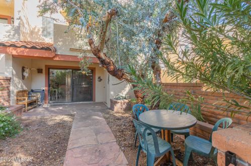 10120 Chevelon St, Tucson AZ  85748-1812 exterior