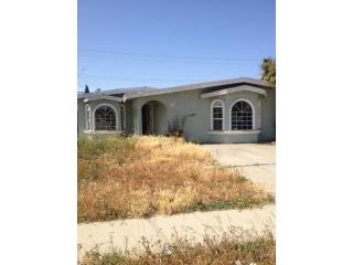 518 Rainier Dr, Salinas CA  93906-3006 exterior