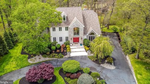 1665 Tuckerstown Rd, Dresher, PA 19025-1306