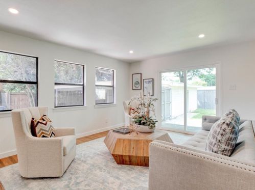 1819 Fuller Dr, Dallas TX  75228-3252 exterior