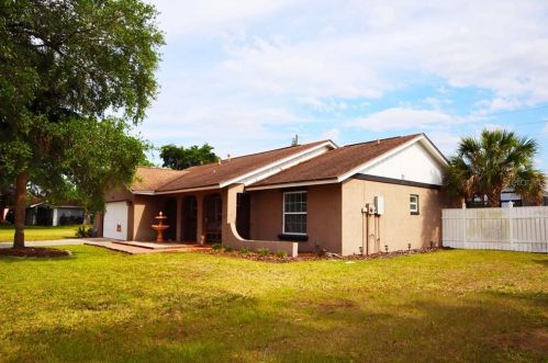 2216 Turmeric Ave, Orlando, FL 32837-9507
