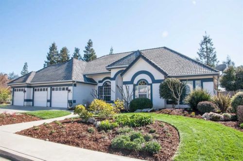 2637 Laura Ct, Visalia, CA 93292-1331