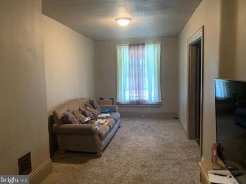 47 16th St, Harrisburg, PA 17103-2309