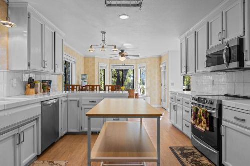 13975 Sun Forest Dr, Lake Wildwood CA  95946-9550 exterior