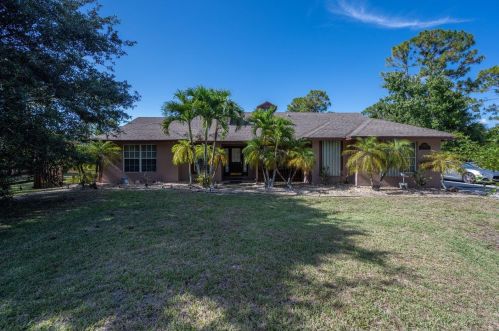 16263 89th Pl, Town Of Loxahatchee Groves, FL 33470-1757