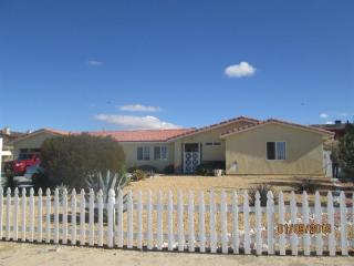 16699 Village Dr, Victorville, CA 92394-9100