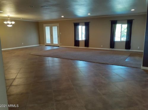 5752 Monte Cristo Ave, Glendale AZ 85306-2230 exterior