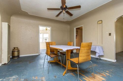 2950 Sierra St, Riverbank CA  95367-2230 exterior