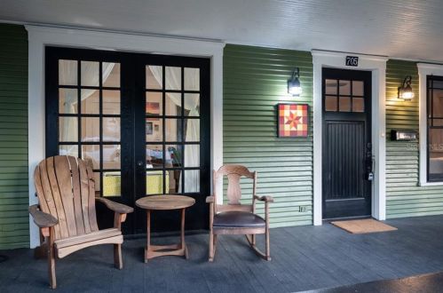 705 Park St, Lakeland FL 33803-1339 exterior