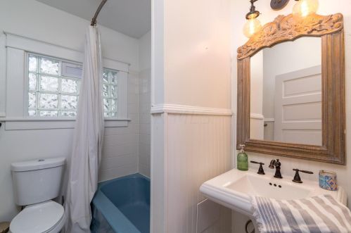 500 Chestnut St, Mount Vernon OH  43050-2714 exterior