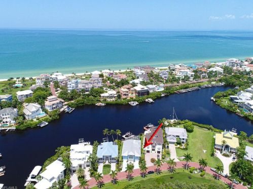 219 Bayfront Dr, Bonita Springs, FL 34134-8548