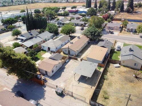 6942 Center St, Winton CA  95388-9395 exterior