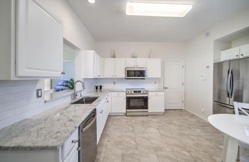 2217 Preservation Green Ct, Ruskin FL  33573-4418 exterior