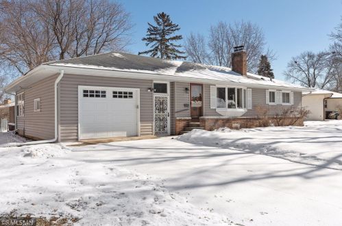 3616 Admiral Ln, Minneapolis, MN 55429-3011