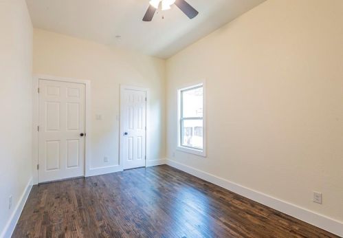 2006 Alaska Ave, Dallas TX 75216-5130 exterior