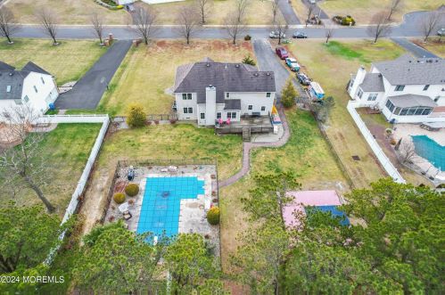 3 Sarah Ct, Jackson Twp NJ  08527-4760 exterior