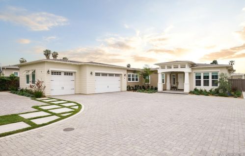 960 Urania Ave, Encinitas, CA 92024-2231