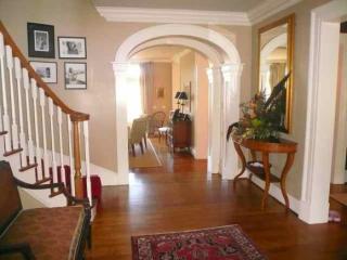 609 34th Ave, Seattle WA  98122-6409 exterior