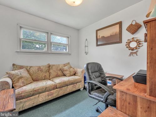 612 Beechwood Rd, Willow Grove PA  19090-1304 exterior