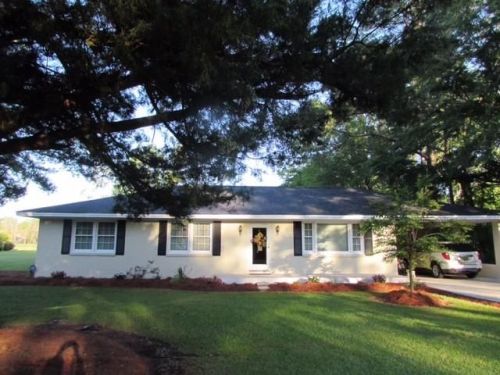161 Kate St, Harleyville, SC 29448-3800
