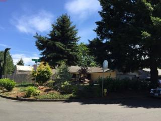 203 148th Ave, Vancouver, WA 98684-8160