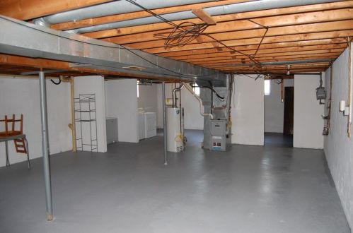 43 Bentley Ave, Greenville PA  16125-1402 exterior