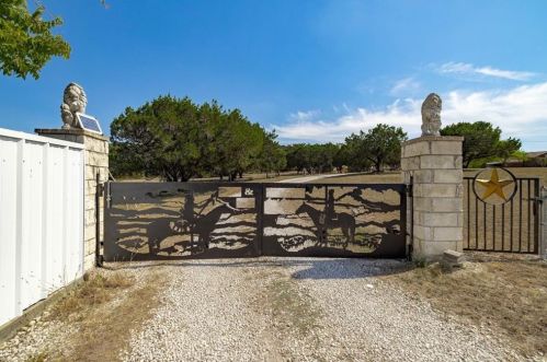 494 County Road 4813, Copperas Cove, TX 76522-6211