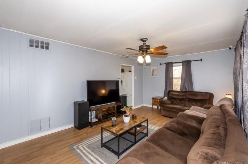 403 Litchfield Dr, Windsor Locks CT  06096-2040 exterior