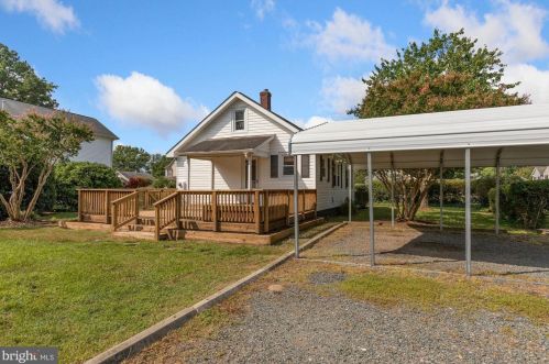 319 Third St, Fredericksburg VA  22408-2321 exterior