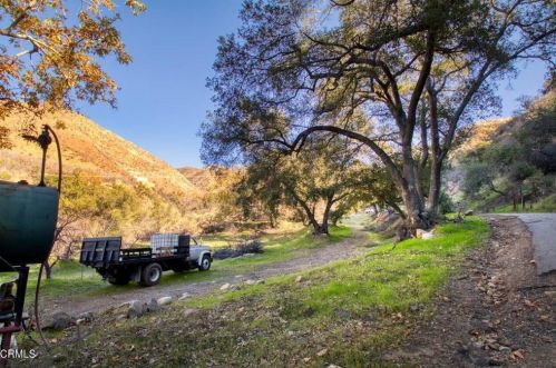 13001 Koenigstein Rd, Santa Paula CA  93060-9667 exterior