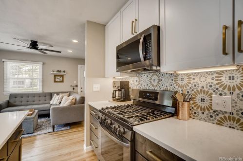 4230 Pearl St, Englewood CO 80113-4741 exterior