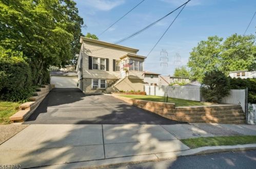 484 Harrison St, Nutley, NJ 07110-2558