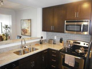 10833 Wilshire Blvd, Los Angeles CA  90024-4380 exterior