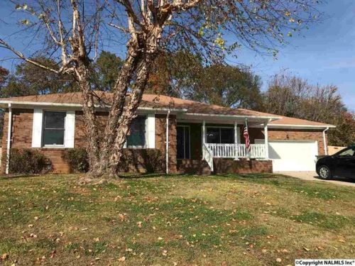 106 Patra Dr, Madison, AL 35758-7302