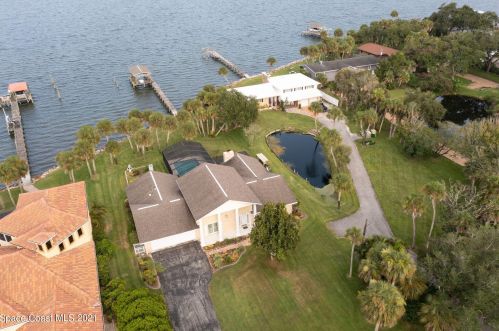 3616 Indian Riv Dr, Cocoa FL 32926-8705 exterior