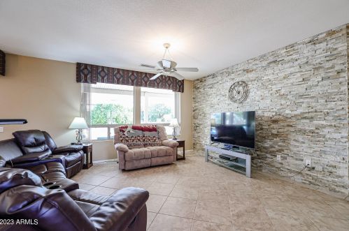 17979 Petrified Forest Dr, Sun City AZ 85374-6285 exterior