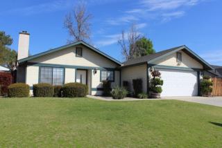 12108 Clementa Ave, Bakersfield, CA 93312-9749