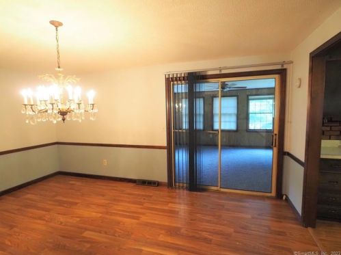 96 Strawberry Ln, Manchester CT  06040-6932 exterior