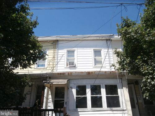 949 Beatty St, Trenton, NJ 08611-3109